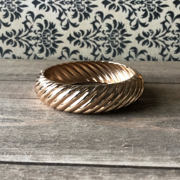 Bangle Bracelet Bundle✨ - Picture 13 of 15